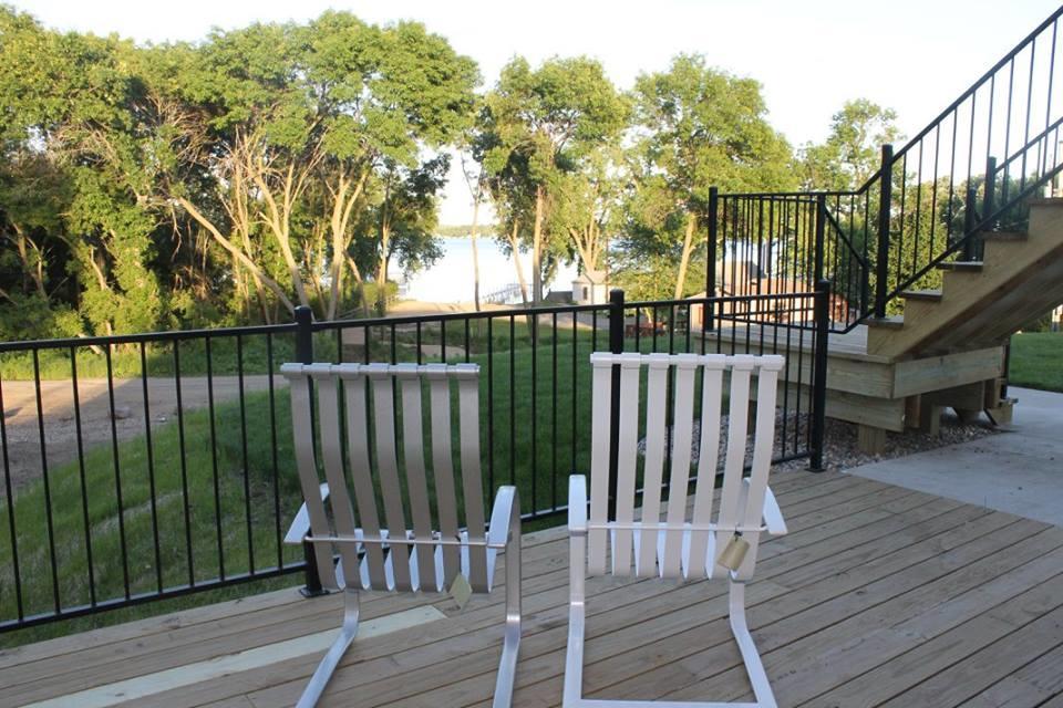 Okoboji Commons Hotel Esterno foto