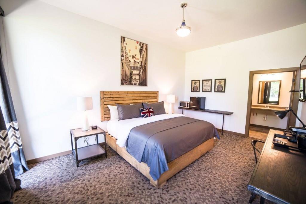 Okoboji Commons Hotel Esterno foto